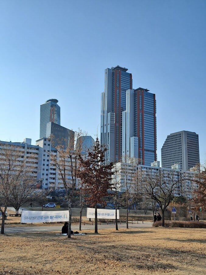 Yeouido, the financial district